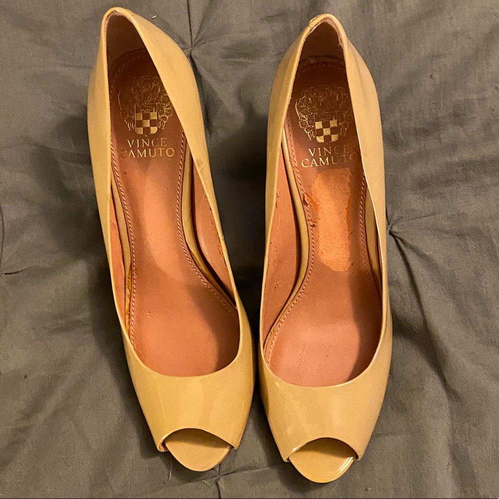 Vince Camuto Nude Pumps